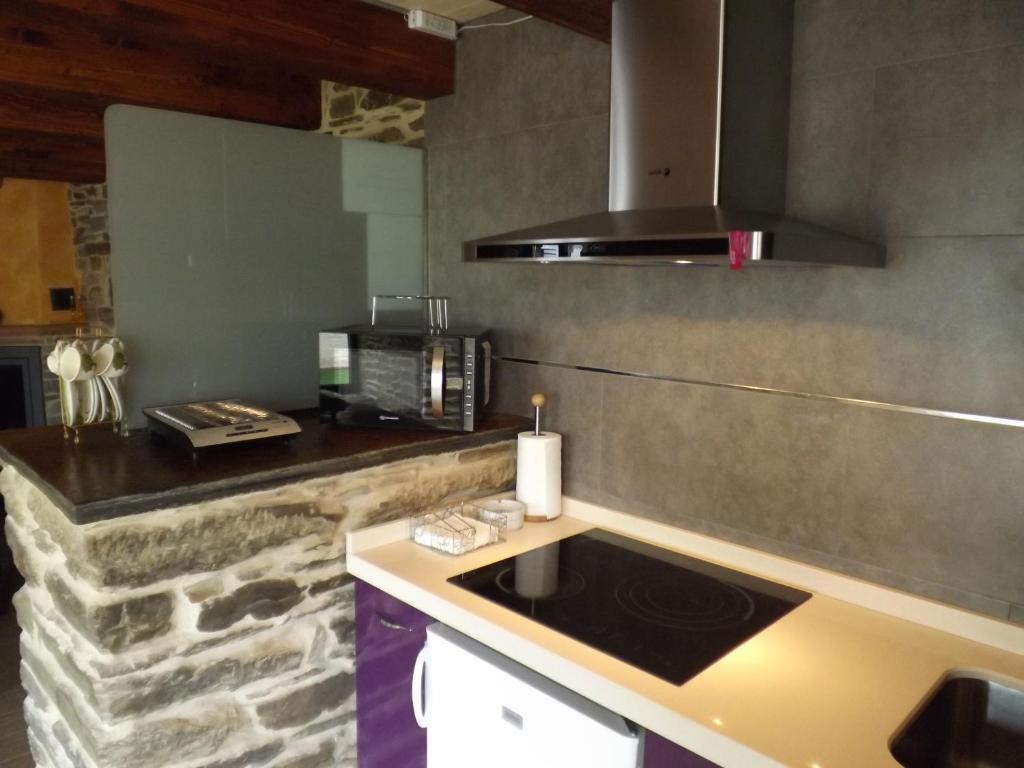 Albergue Oasis サリア エクステリア 写真